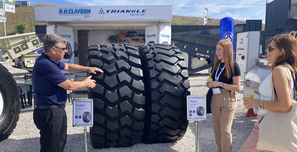 Triangle Tyre e RH Claydon a Hillhead 2022 IT 2.jpg