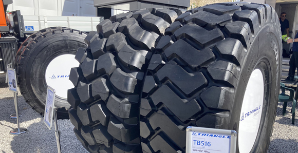 Triangle Tyre e RH Claydon a Hillhead 2022 IT 3.jpg